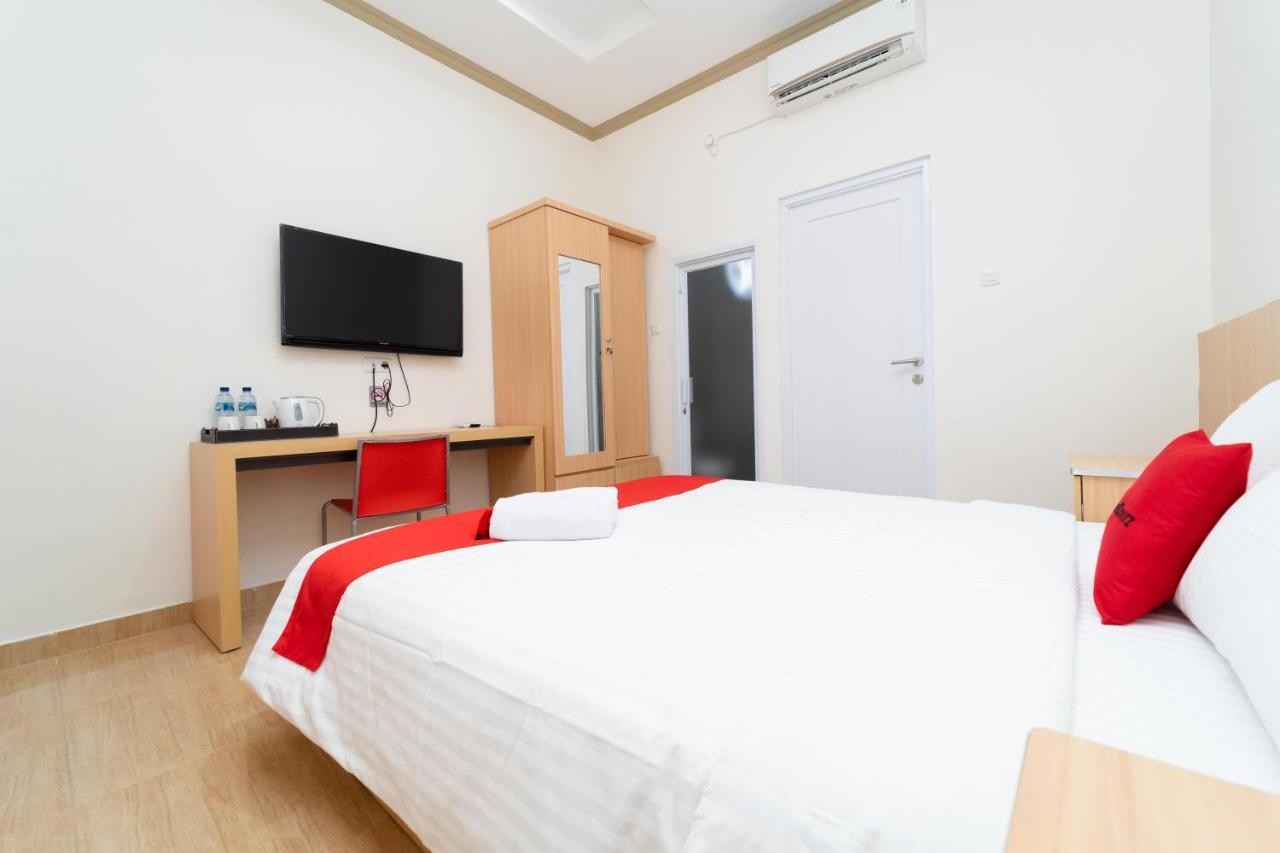 Reddoorz Near Griya Agung Palembang Hotel Talang Kelapa Екстериор снимка